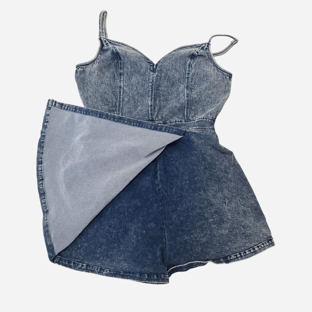 Flying Tomato Women's Size Medium denim mini skort dress - Picture 3 of 5